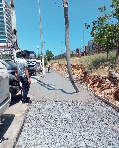 12.BLOK Karşısına Otopark Yeri İçin Genişletme Çalışmaları Yapılmaktadır.