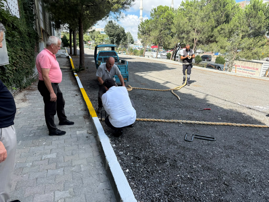 13/A BLOK OTOPARK DÜZENLEME ÇALIŞMALARI DEVAM EDİYOR