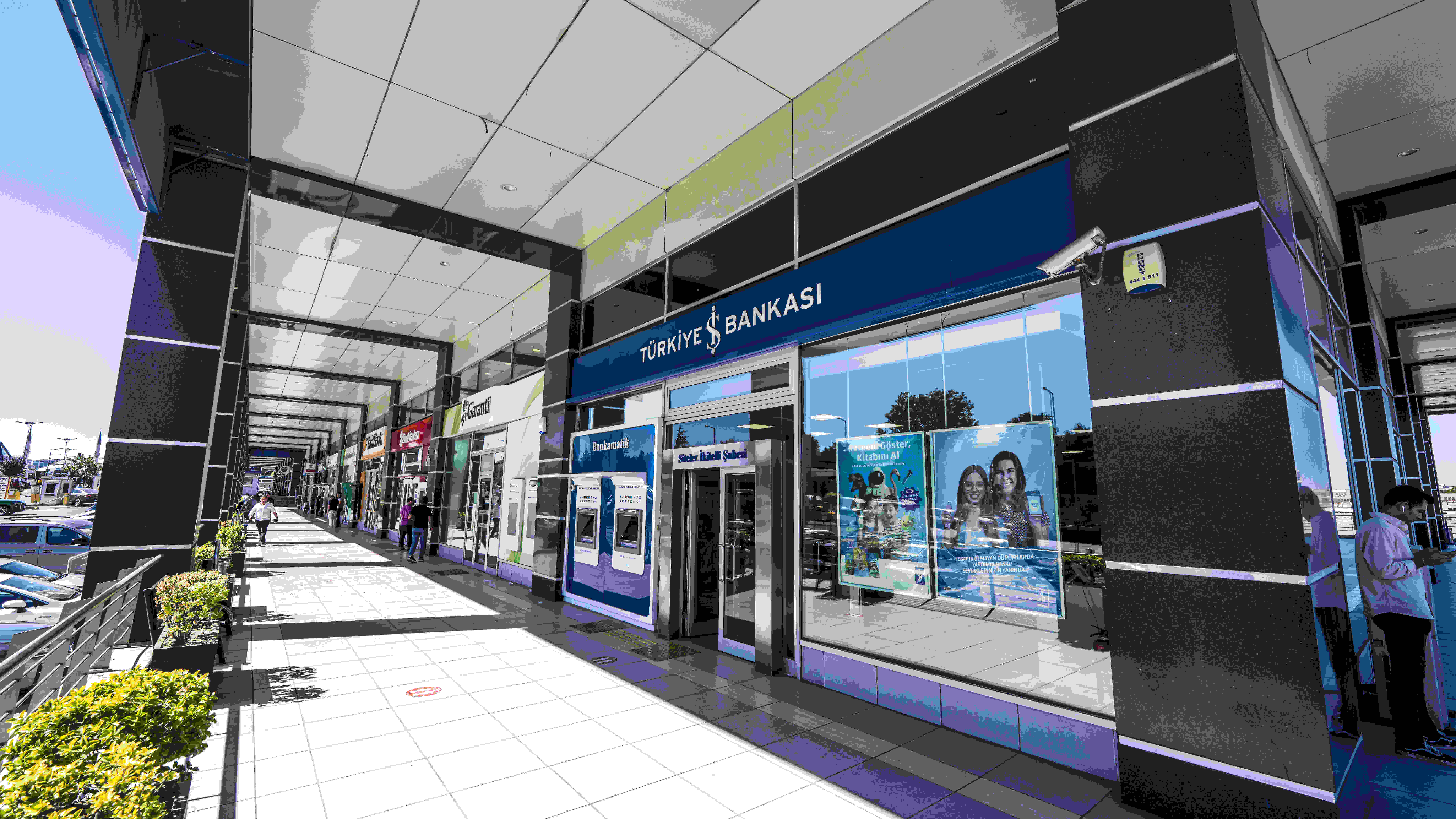 FİNANSIN MERKEZİ...